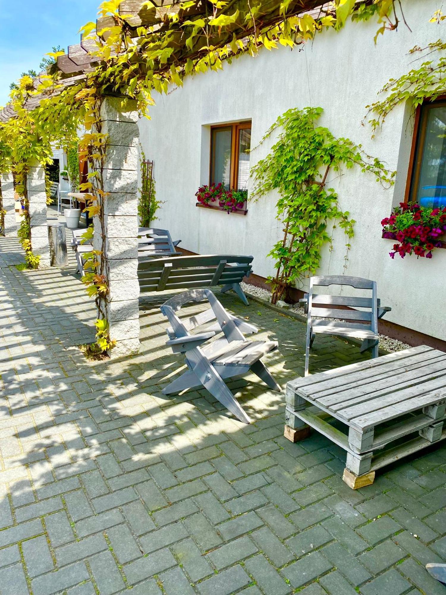Old Tree Home & Restaurant Oswiecim Exterior photo